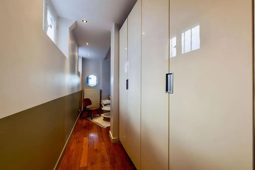 Apartment Charmant Appartement Au Coeur De Paris