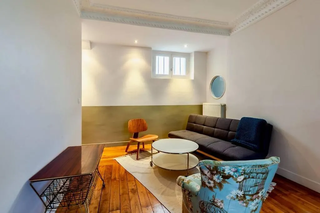 Apartment Charmant Appartement Au Coeur De Paris France