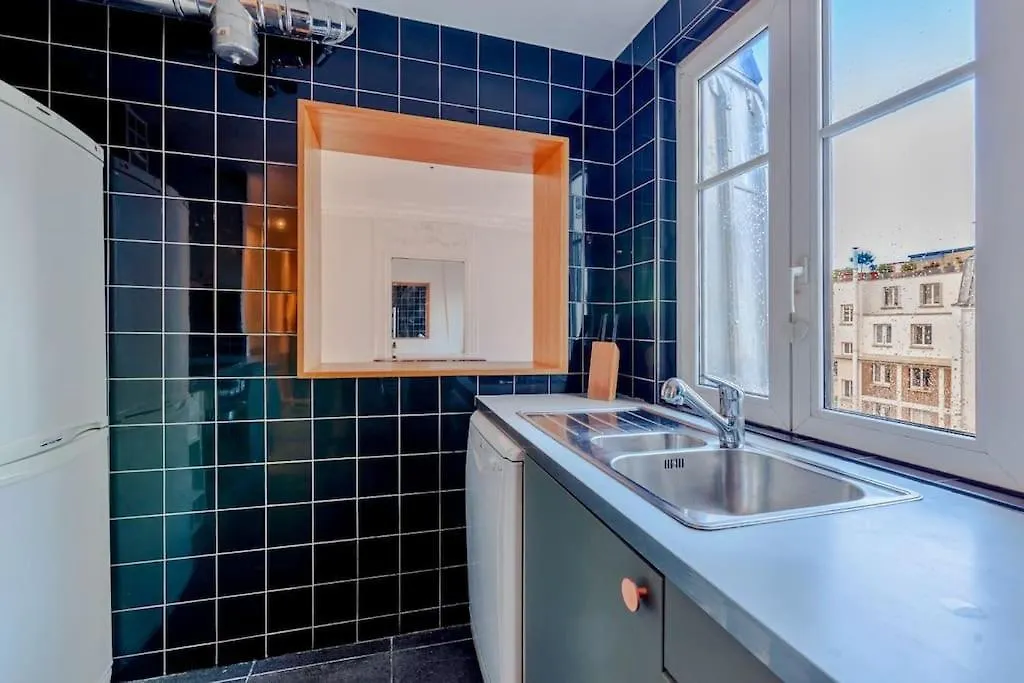 Apartment Charmant Appartement Au Coeur De Paris